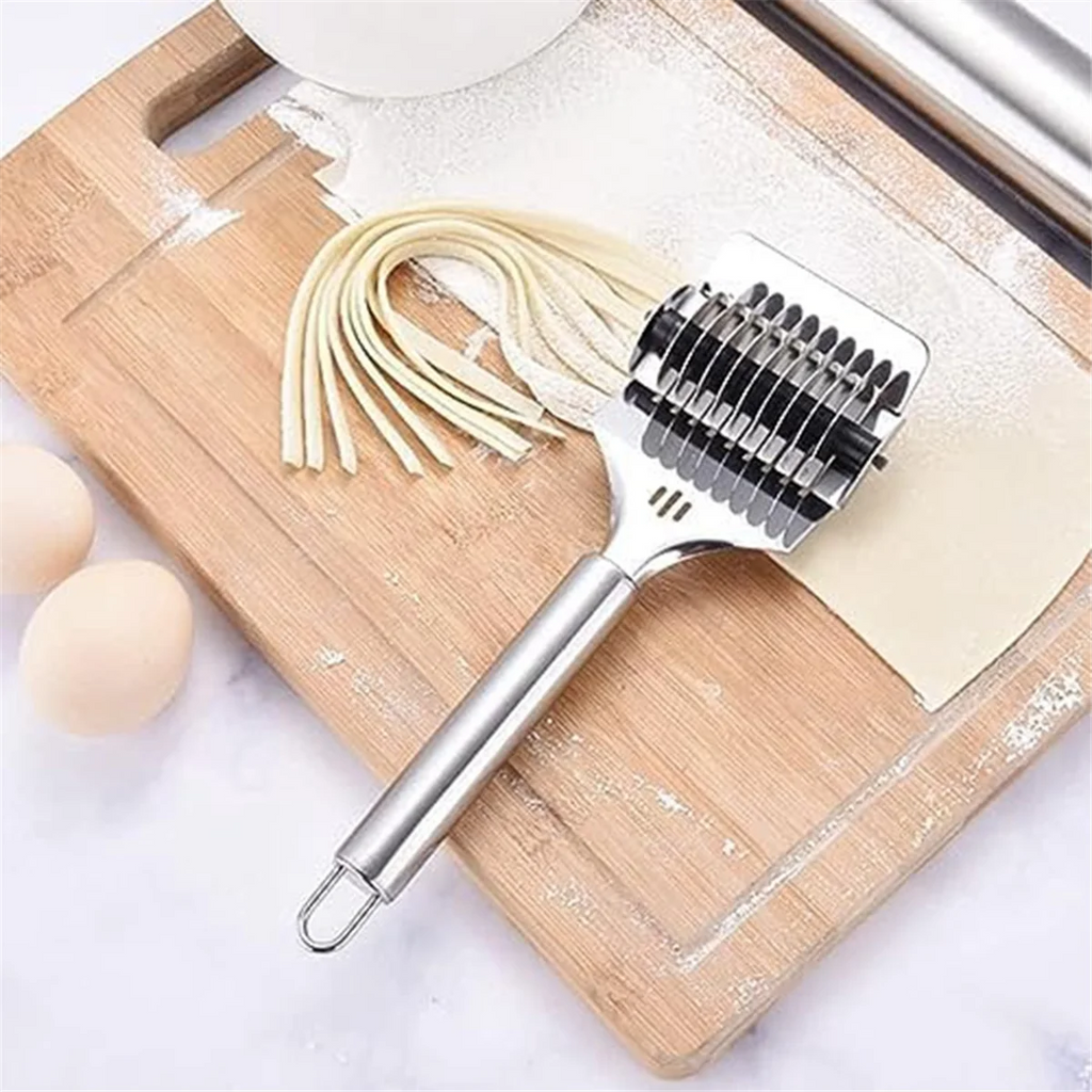 High Grade Stainless Steel Noodle Lattice Roller Dough Cutter for Kitchen Cooking Tools – Durable Stainless Steel Construction for Simple Storage and Daily Tasks